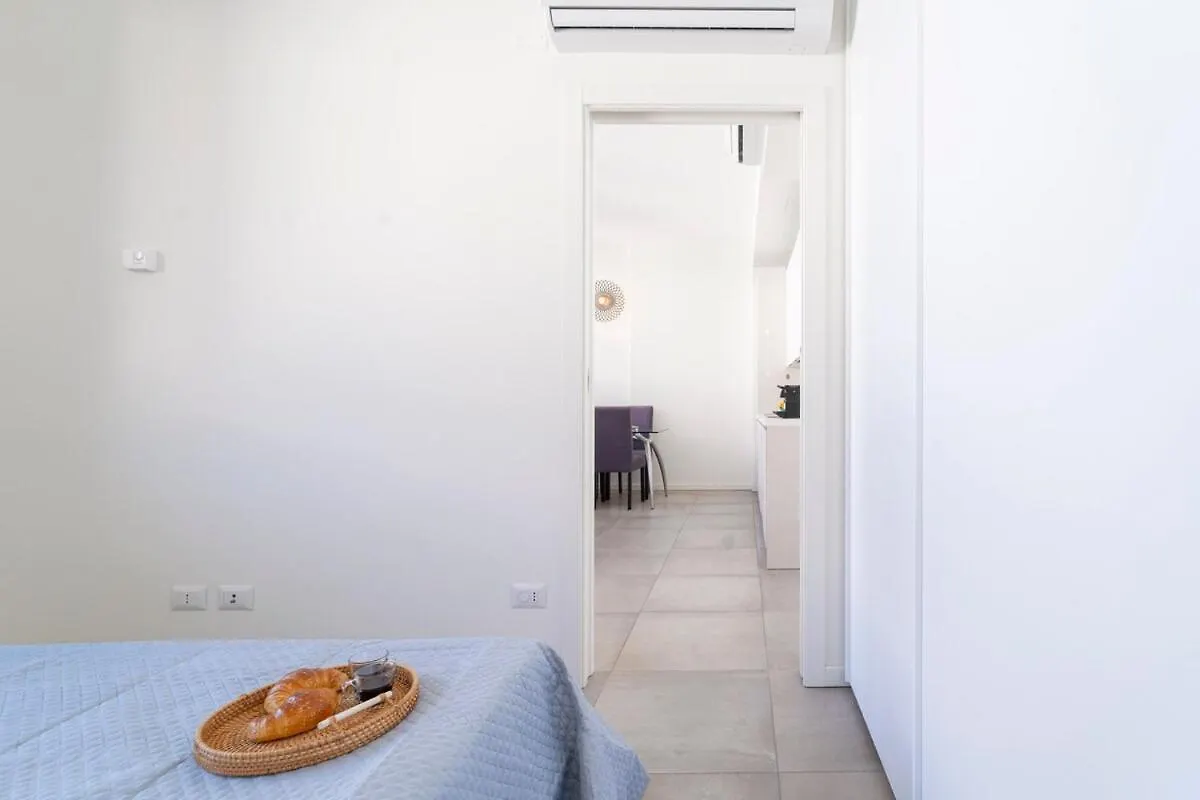 Monviso Sweet Apartment - Near Center - M5 Station ミラノ