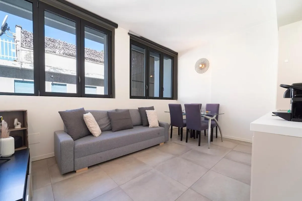 Monviso Sweet Apartment - Near Center - M5 Station ミラノ イタリア